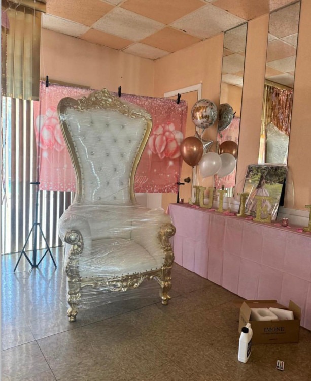 Throne Chair Throne Chair